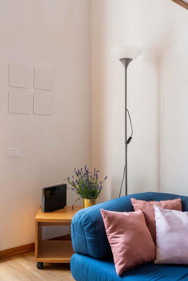 Rotonda 23 - Pantheon View Apartment Rome Bagian luar foto