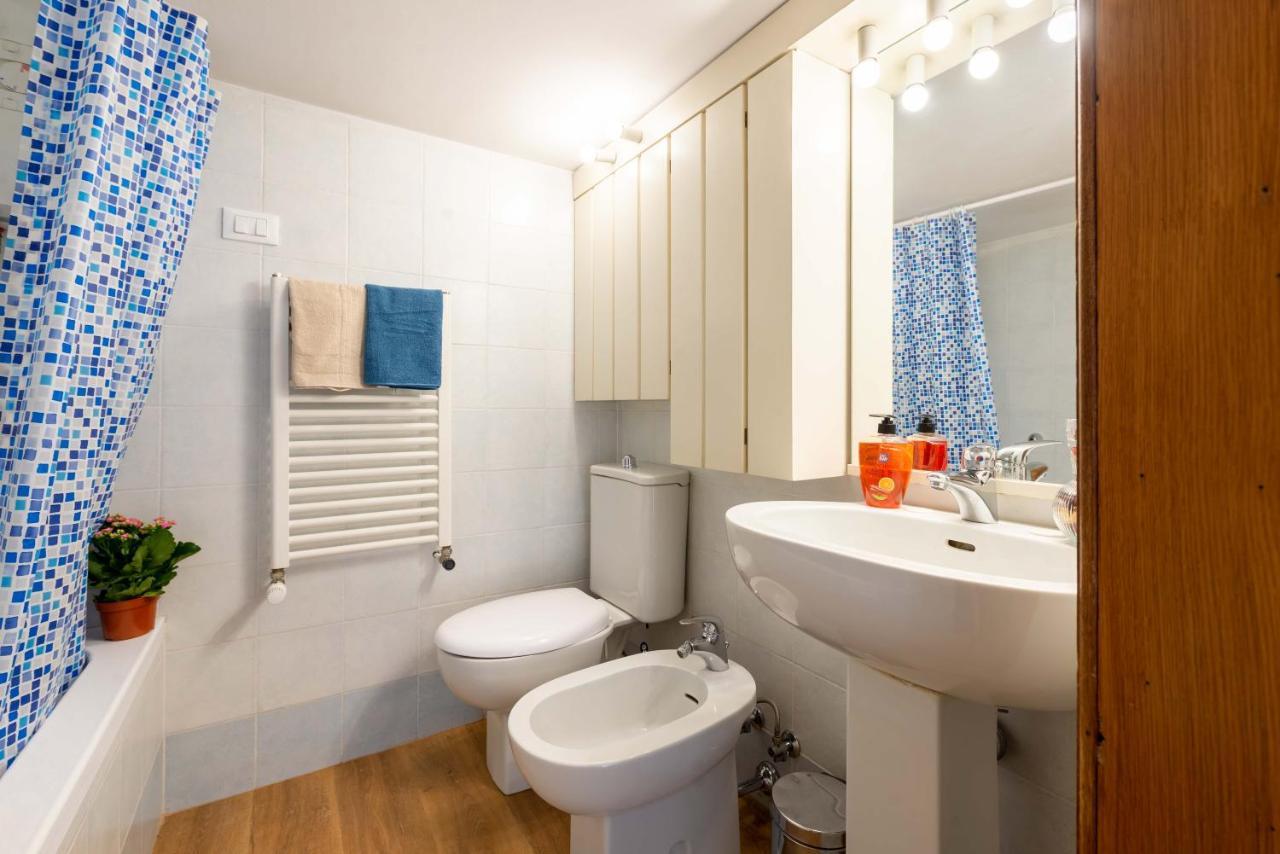 Rotonda 23 - Pantheon View Apartment Rome Bagian luar foto